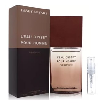 Issey Miyake L\'eau d\'Issey Wood & Wood - Eau de Parfum - Geurmonster - 2 ml  